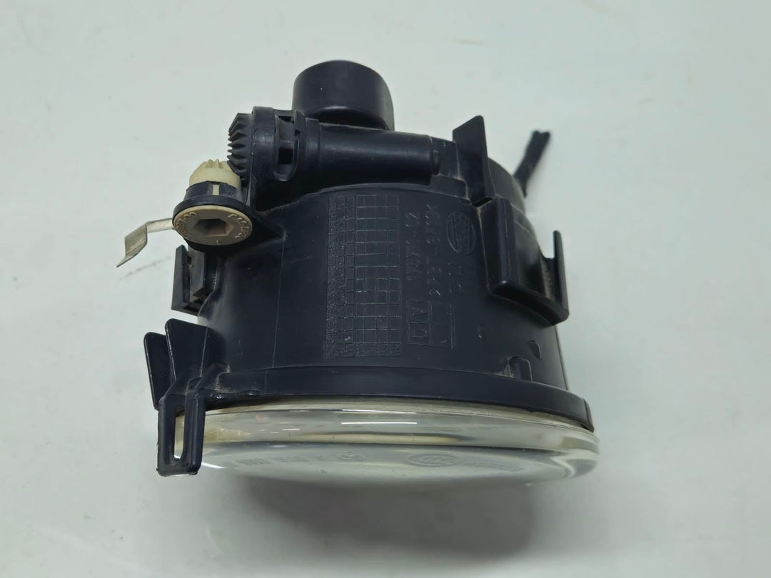 7238790-2010-2014 BMW X3 F25 Front Bumper Right Side Fog Light Lamp OEM