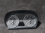 Load image into Gallery viewer, BMW 3 E90 E91  SPEEDOMETER / INSTRUMENT CLUSTER - 9242344
