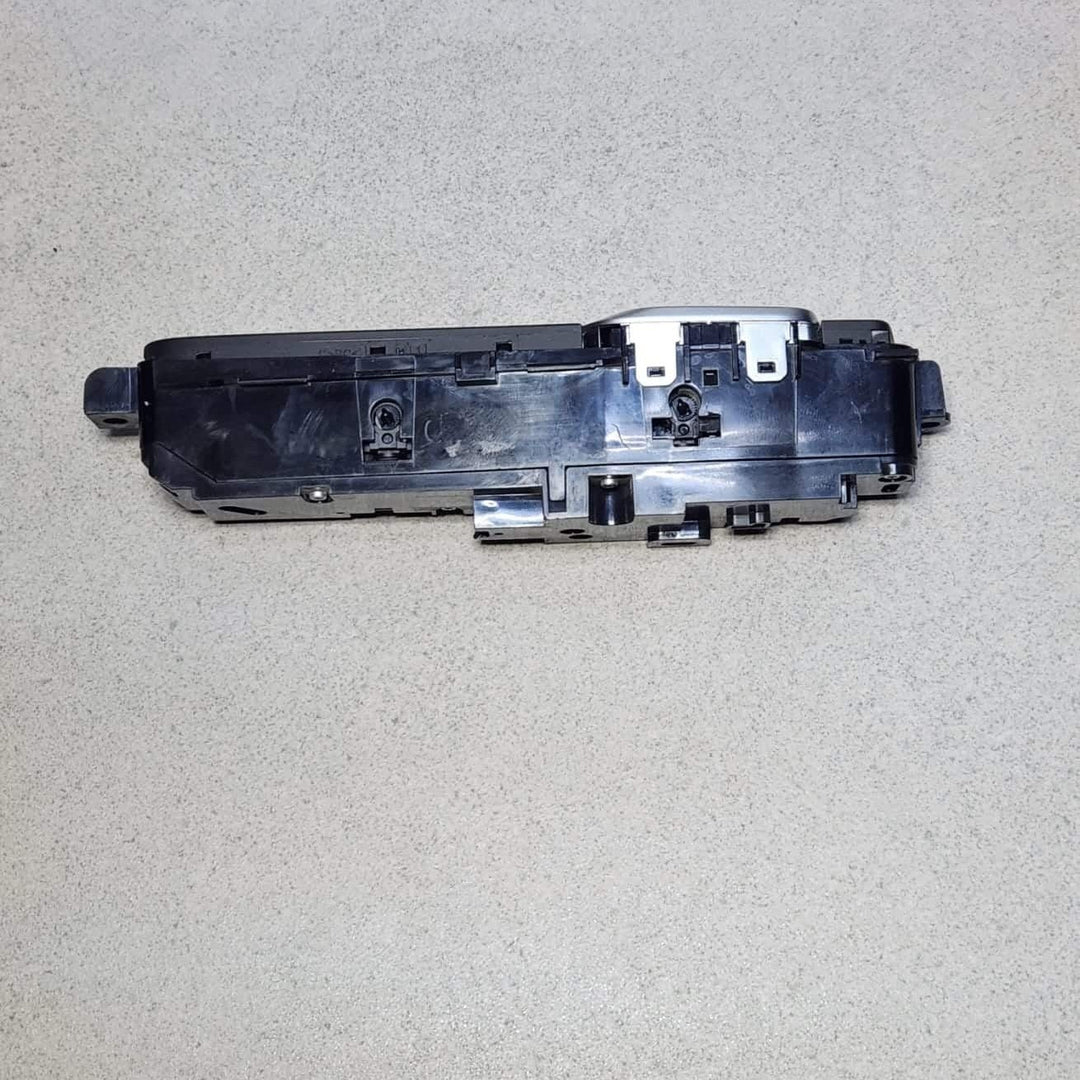 2021 BMW iX3 Operating Unit Centre Console 6993922