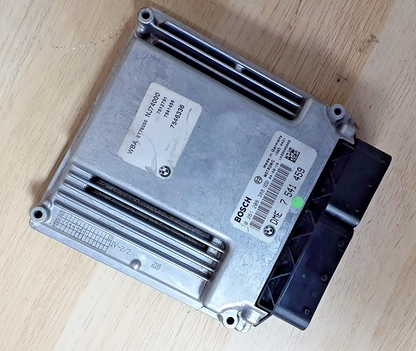 BMW 3 Series 2004 GH-AY20 Engine Control Unit ECU DME OEM 7541459