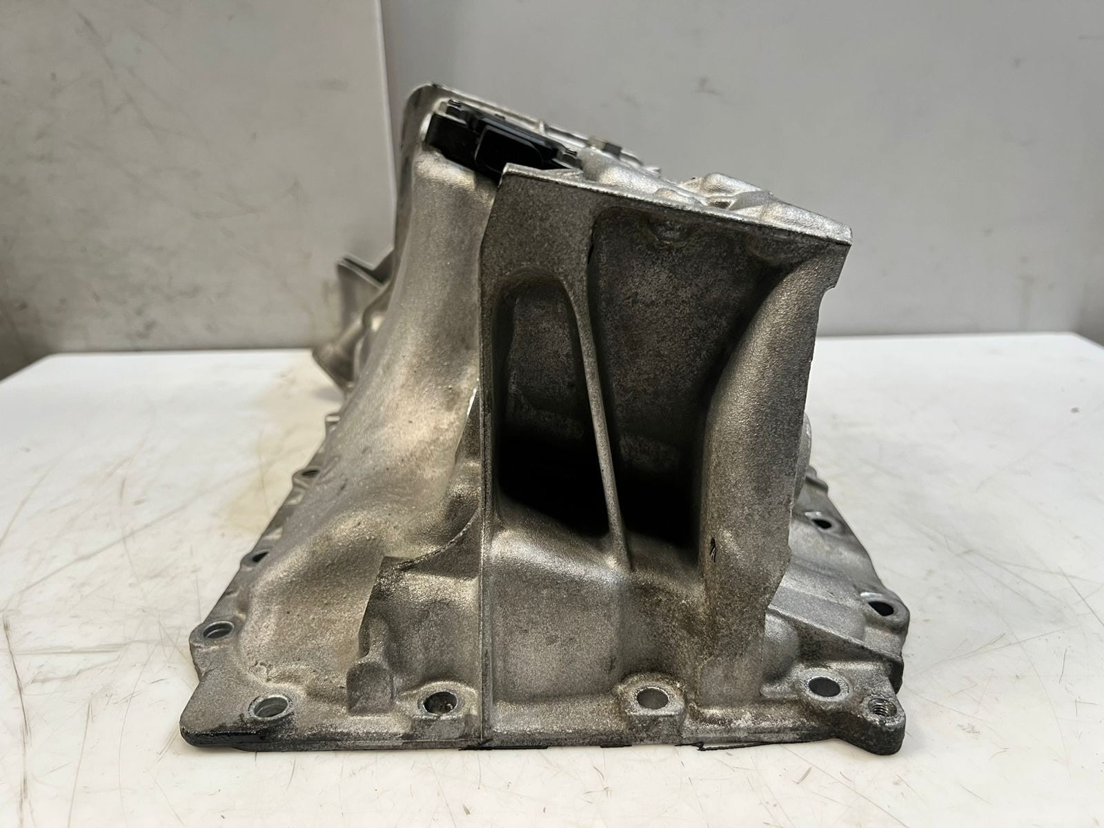BMW F10 F11 5 Series 525xDrive Oil SUMP Pan 7812361 OEM