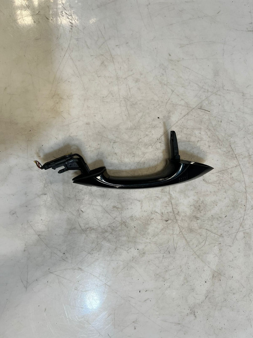 2013-2014 BMW 750i F01 F02 F03 F04 F10 Rear Left Exterior Door Handle 7305311
