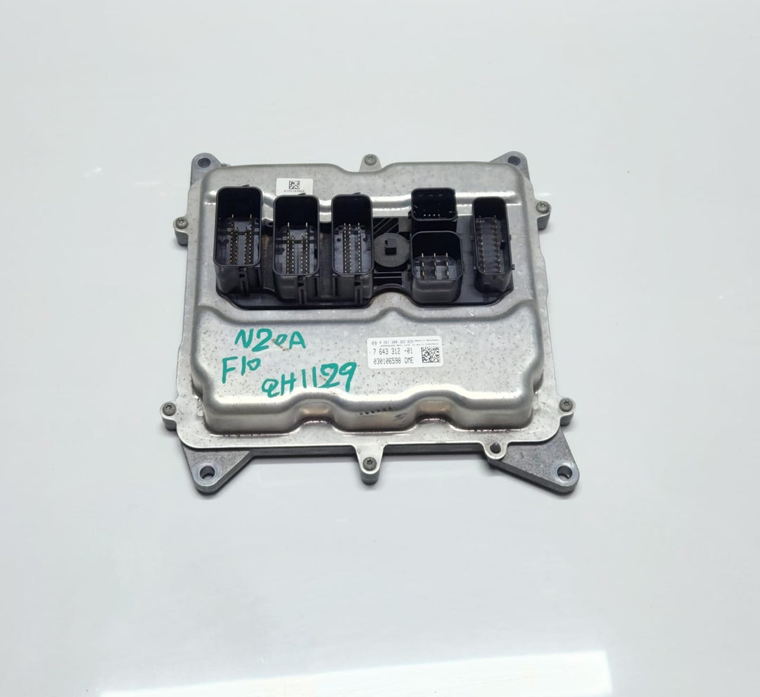 2012-2018 BMW 320i Engine Control Unit 7643312, 3 Series F30 F31 F35 OEM