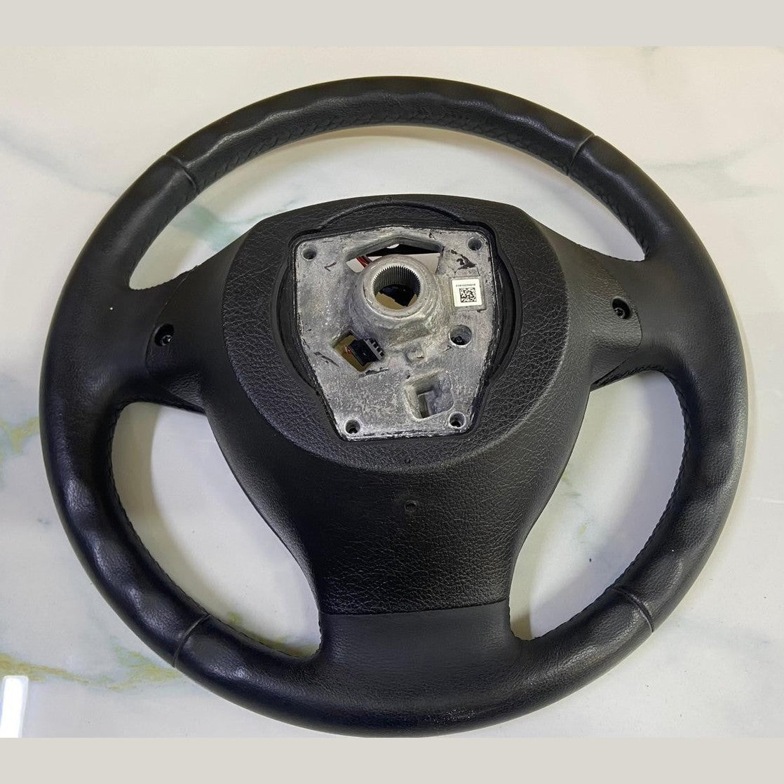 OEM BMW 5 F11 F10 Steering Wheel Leather 9229481