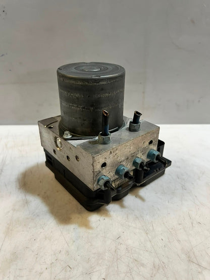 2010-2015 BMW X1 E84 EUR N20 RHD Hydraulic Abs Brake Pump 6860216-01 OEM