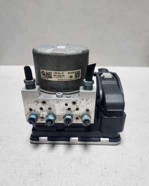 2019-2022 BMW 330i Abs Pump Control Module 6862017 3 Series G20 G21
