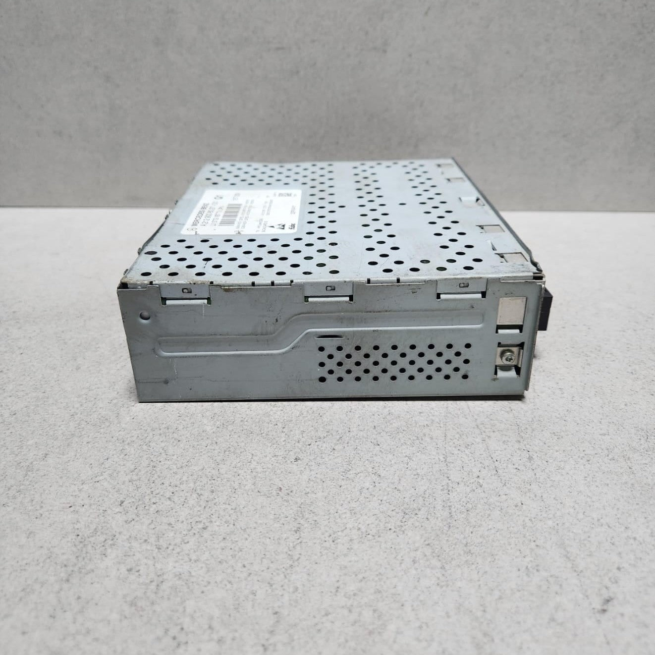 Benz Satellite Radio Control Unit A2129008027 C-Class CLA C117 E-Class GLK CLS