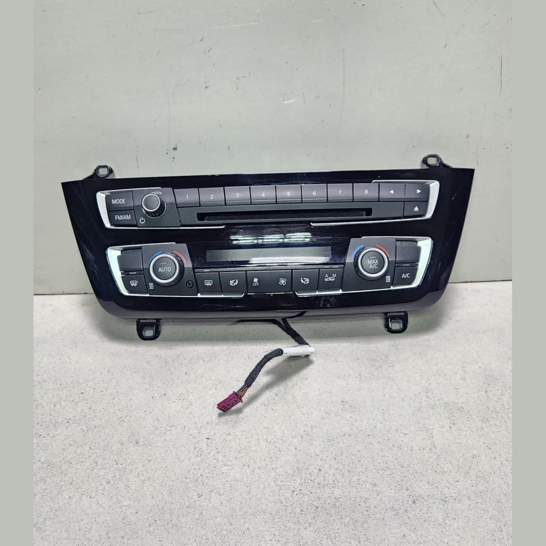 2015-2018 BMW M3 Climate Control Panel 6814188 F20 F22 F30 F31 F32 F80 F82 F87 