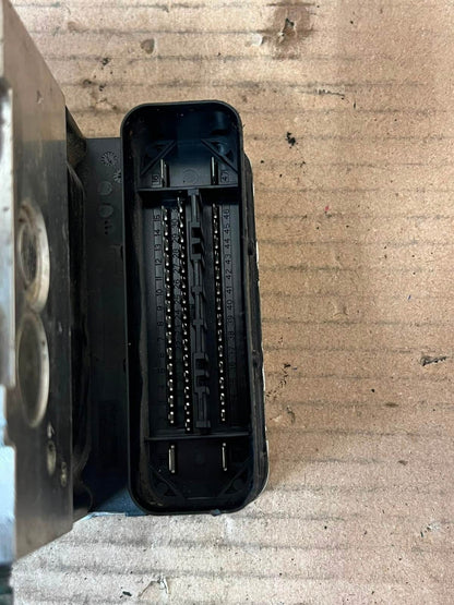 2017 BMW X3 F25 X4 F26 ABS DSC Pump Control Module 6881322 OEM