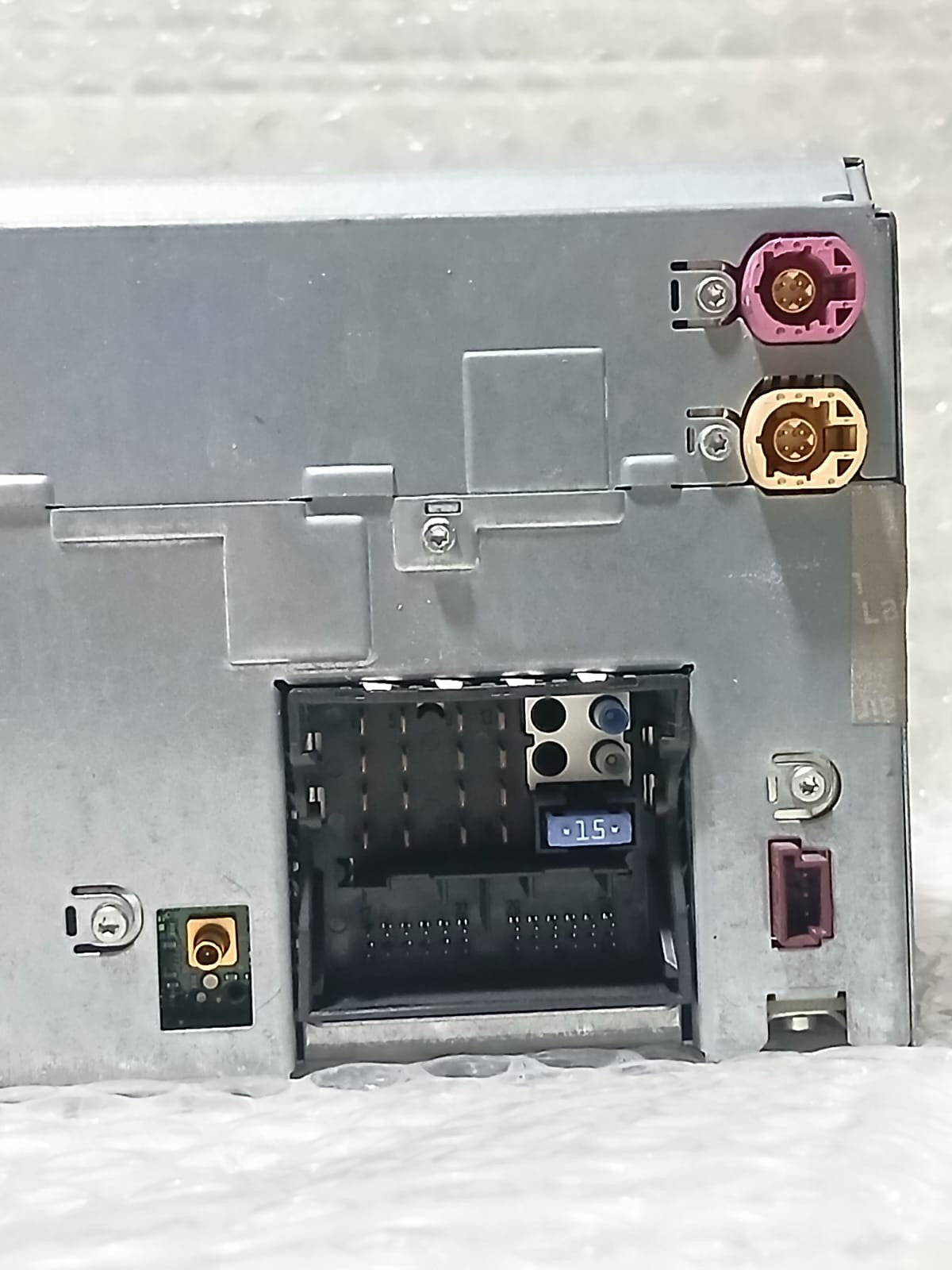 BMW 1 SERIES F20 HEAD UNIT NAVIGATION SYSTEM 9281908