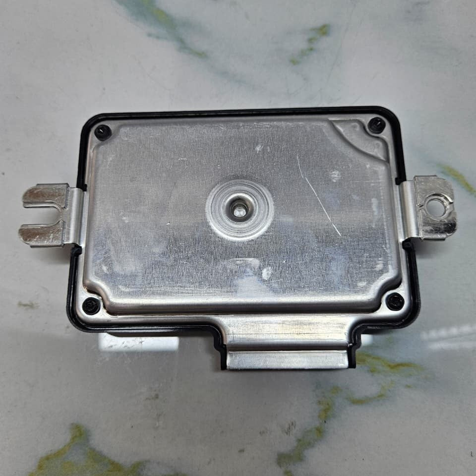 2021-2025 BMW G20 G21 M3 Control Unit SAS 9500026 OEM