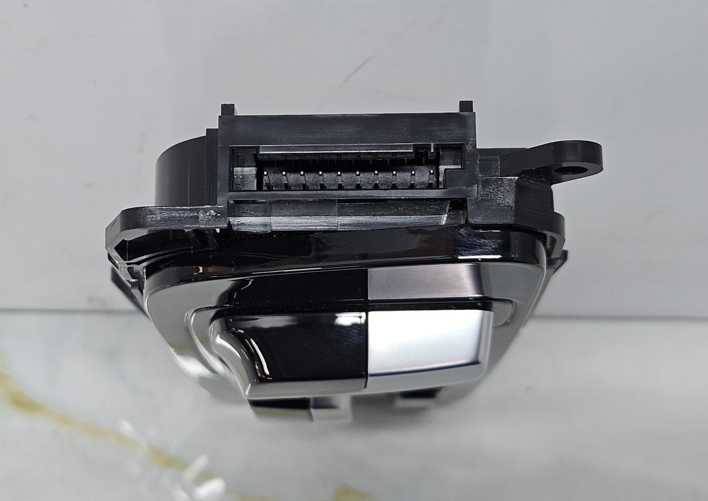 2019-2025 BMW X5 X7 G05 G07 Seat Control Switch 9861514 Rear Right OEM