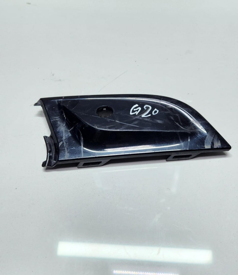 BMW 3 Front Grille Trim Right 8075606 3 Series G20 G21 OEM SCRATCHES ON ITEM