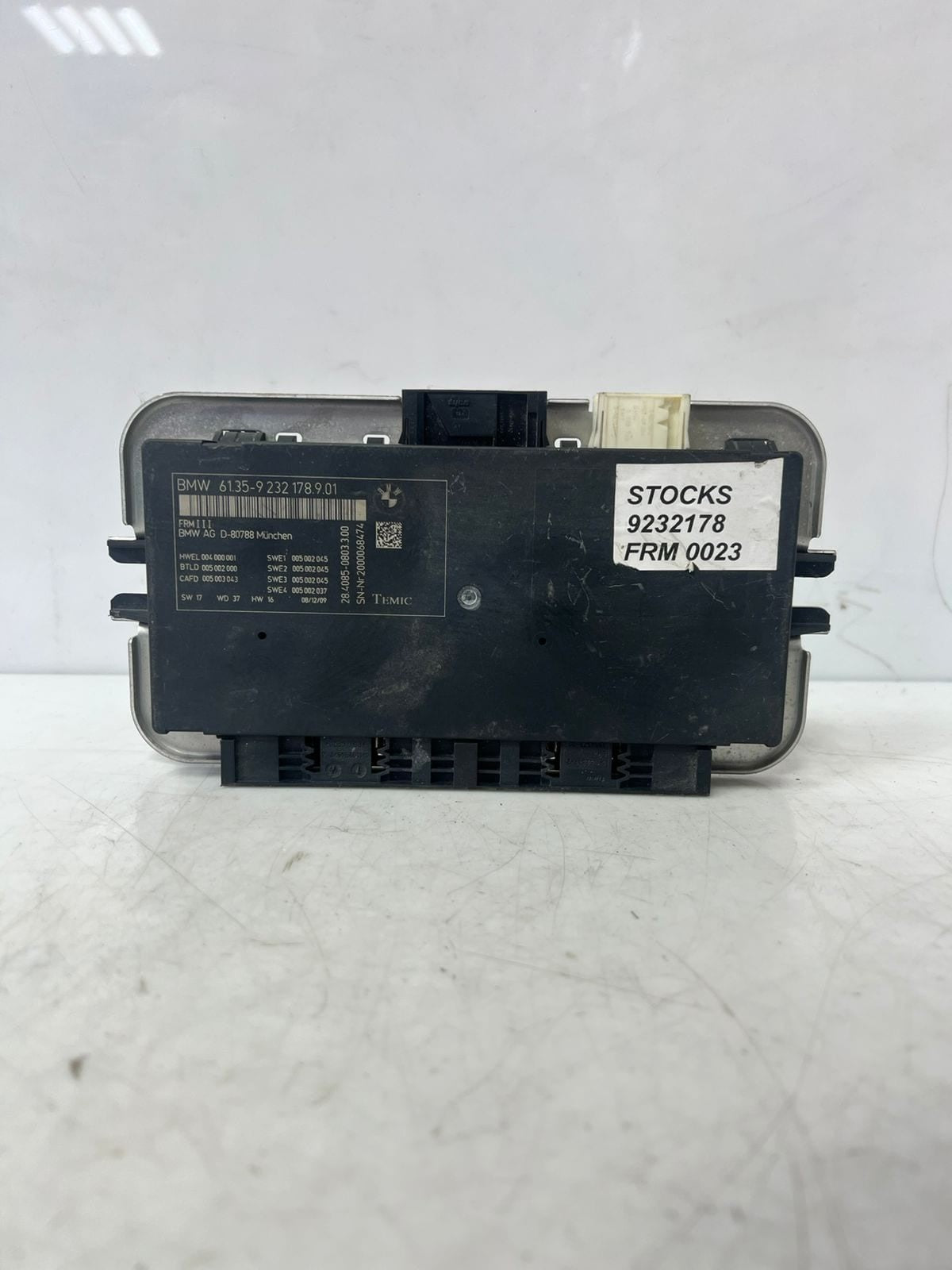 2011-2017 BMW F01 F02 F03 F04 F10 F07 F12 740i Footwell Control Module 9232178