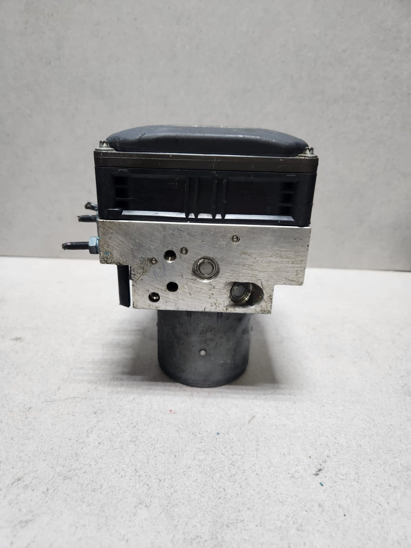 2007-2013 BMW X5 Abs Anti Lock Brake Pump 6795778 X5 E70 and X6 E71