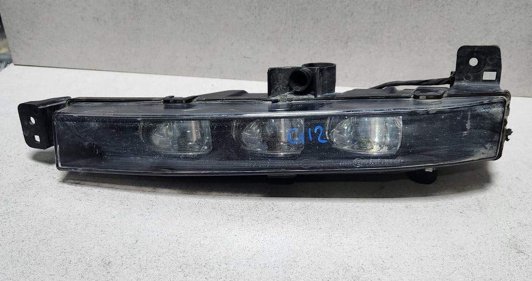 2016-2019 BMW 750i Front Right Led Fog Lamp 7342954 7 Series G11 G12