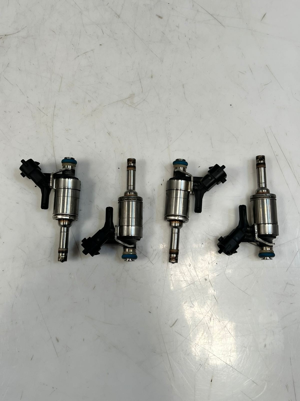 2012-2015 BMW 118i Mini Cooper R55 R56 R57 R58 Fuel Injector 7591623 OEM
