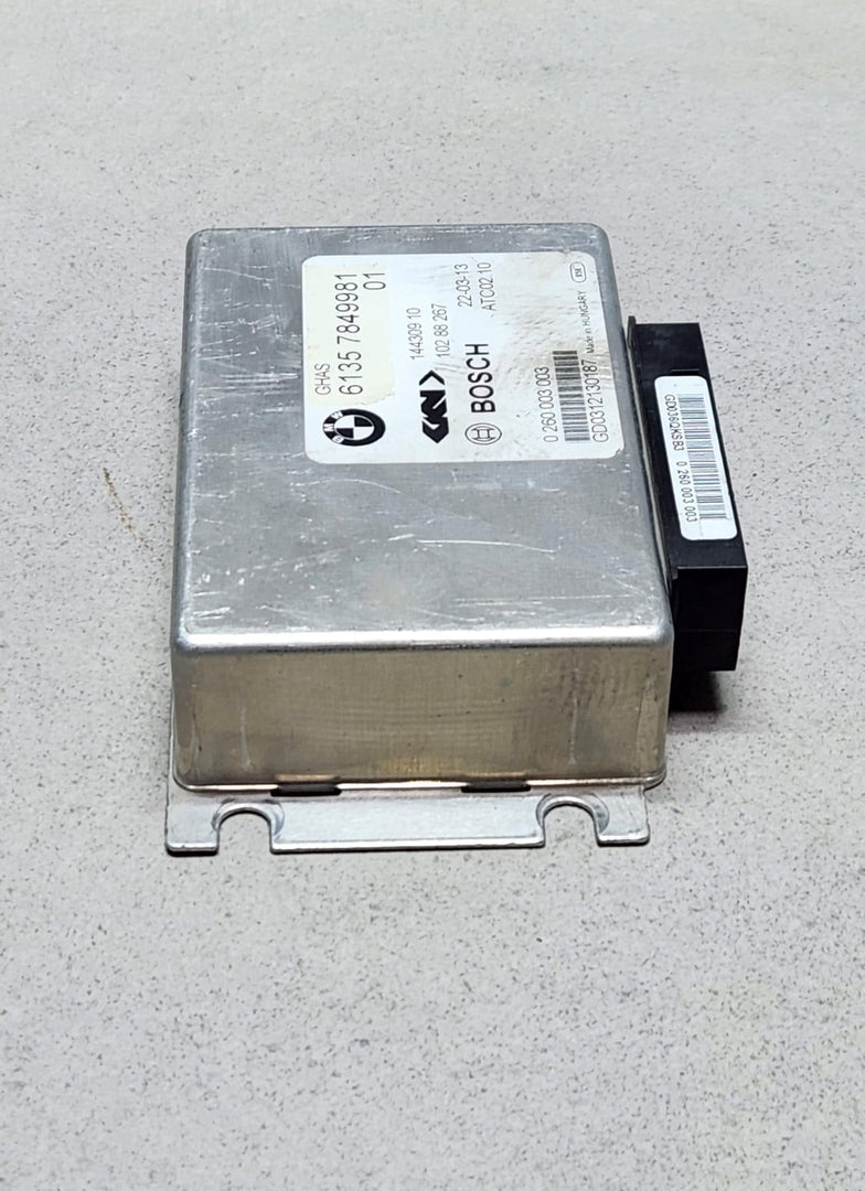 2010-2016 BMW M5 Rear Differential Control Module 7849981 M6 Series F06 F10 F12 
