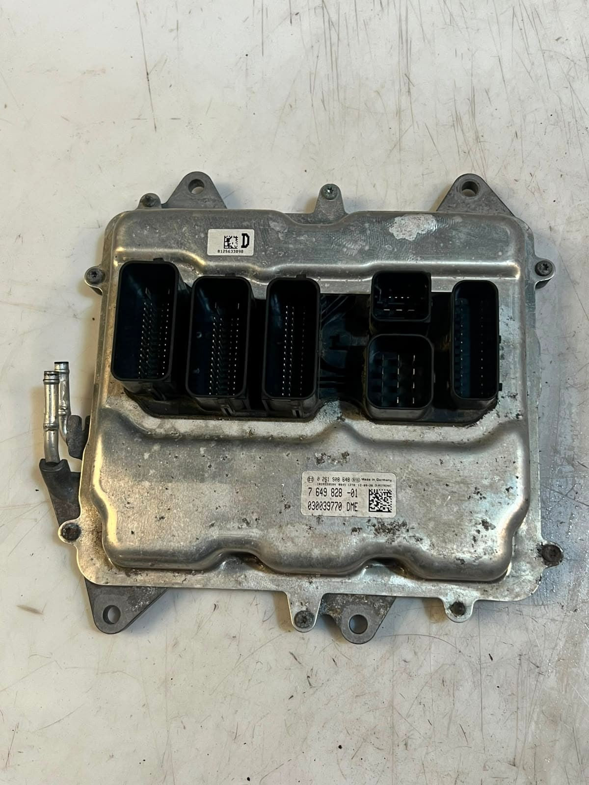 2013 BMW F01 LCI 750i N63N ECU Engine Control Module SET DME+CAS4+1KEY 7649828
