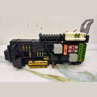 2010-2014 Mercedes-Benz C250 Rear Sam Control Unit Fuse Box 204 9060305 W204 C-C