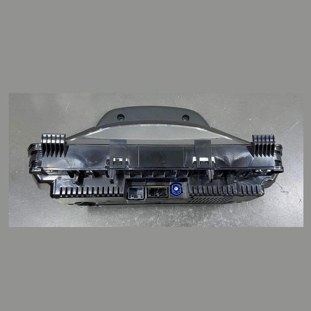 OEM BMW F30 F31 F32 F33  Speedometer Control Cluster Instrumental 6847237