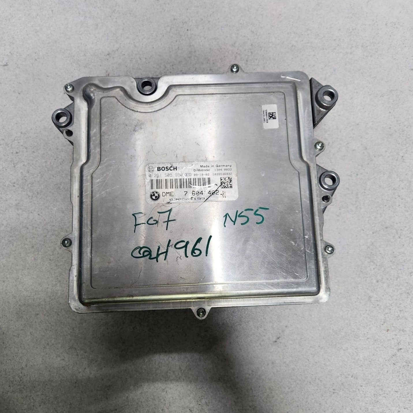 2009-2016 BMW 535i Engine Control Unit DME 7604402 5 Series F11 535i ECU