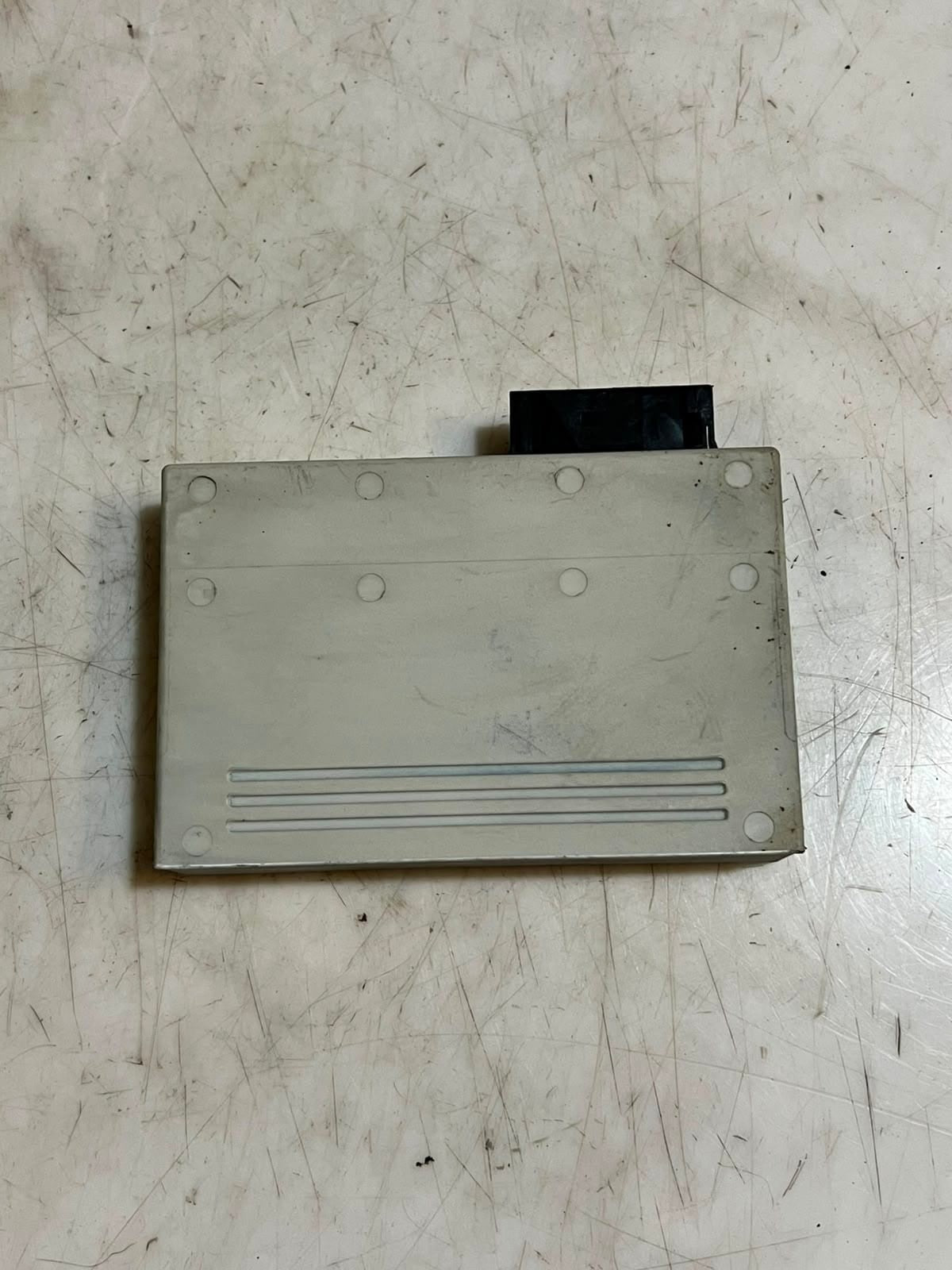2007-2015 BMW E82 E84 E88 E90 E91 335i Passive Go Control Unit 6135 9134708