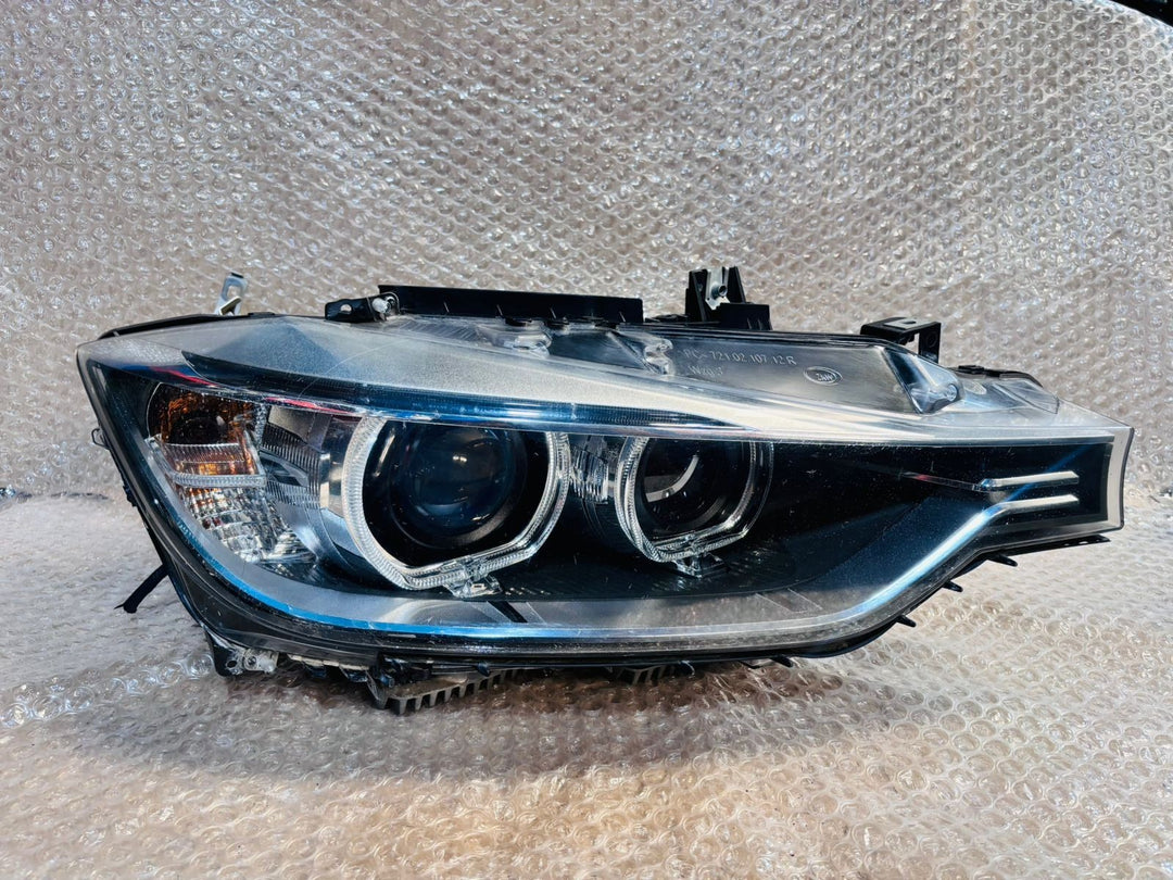 Bmw 3 Series 320I 2013 F30 Headlight XENON Right side RHD 7259544