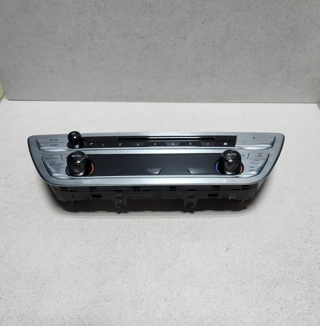 2016-2019 BMW 740i Climate Control Unit 6822777 G11 G12 740i 750xi