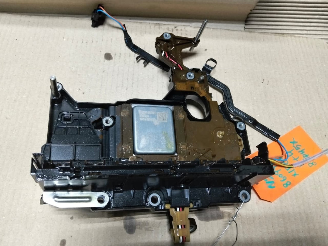 BMW X1 E84 xdr 8HP45X N20 TELEMATICS CONTROL UNIT TCU 8609949 0260550075