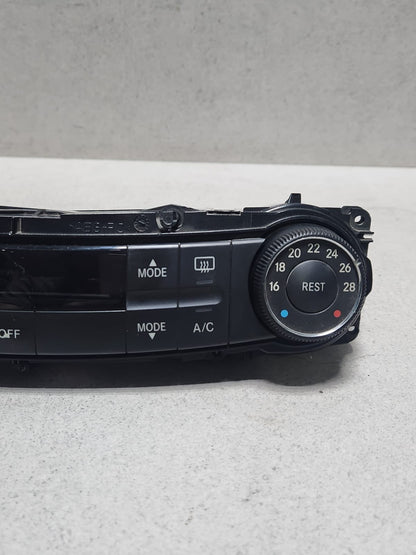 Mercedes-Benz Climate Control Panel 2118300890 W211 E-Class and S211 E-Class