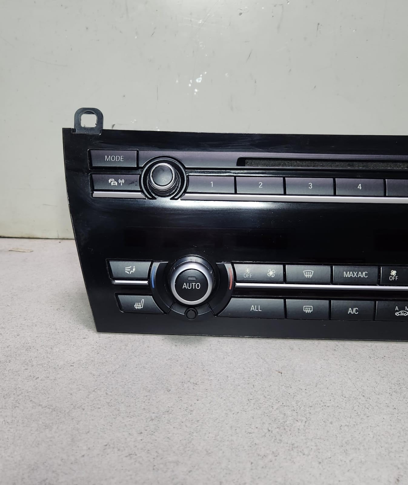 BMW Climate Control Panel Upper 9299037 7 Series F01 F02 and 5 Series F10