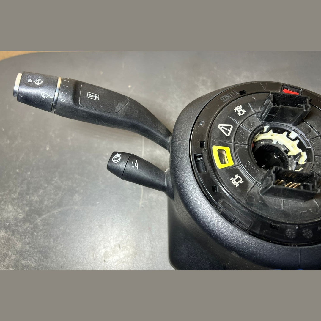 15-20 Mercedes W213 Steering Column Control Switches Assembly A213 9002923