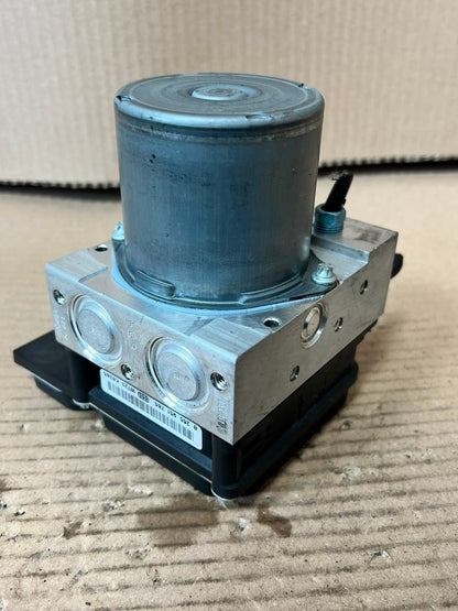 2010-2015 BMW X1 E84 ABS HYDRAULIC Pump/Modulator 6792350 OEM