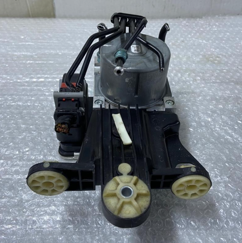 OEM 2021 BMW G20 G26 ABS PUMP ASSEMBLY 5A44C38-01 - 5A44C39