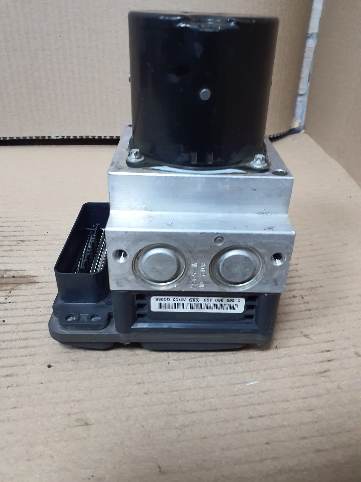 2007-2014 BMW E70 X5 and E71 X6 ABS DSC PUMP Control Module 6782362 OEM