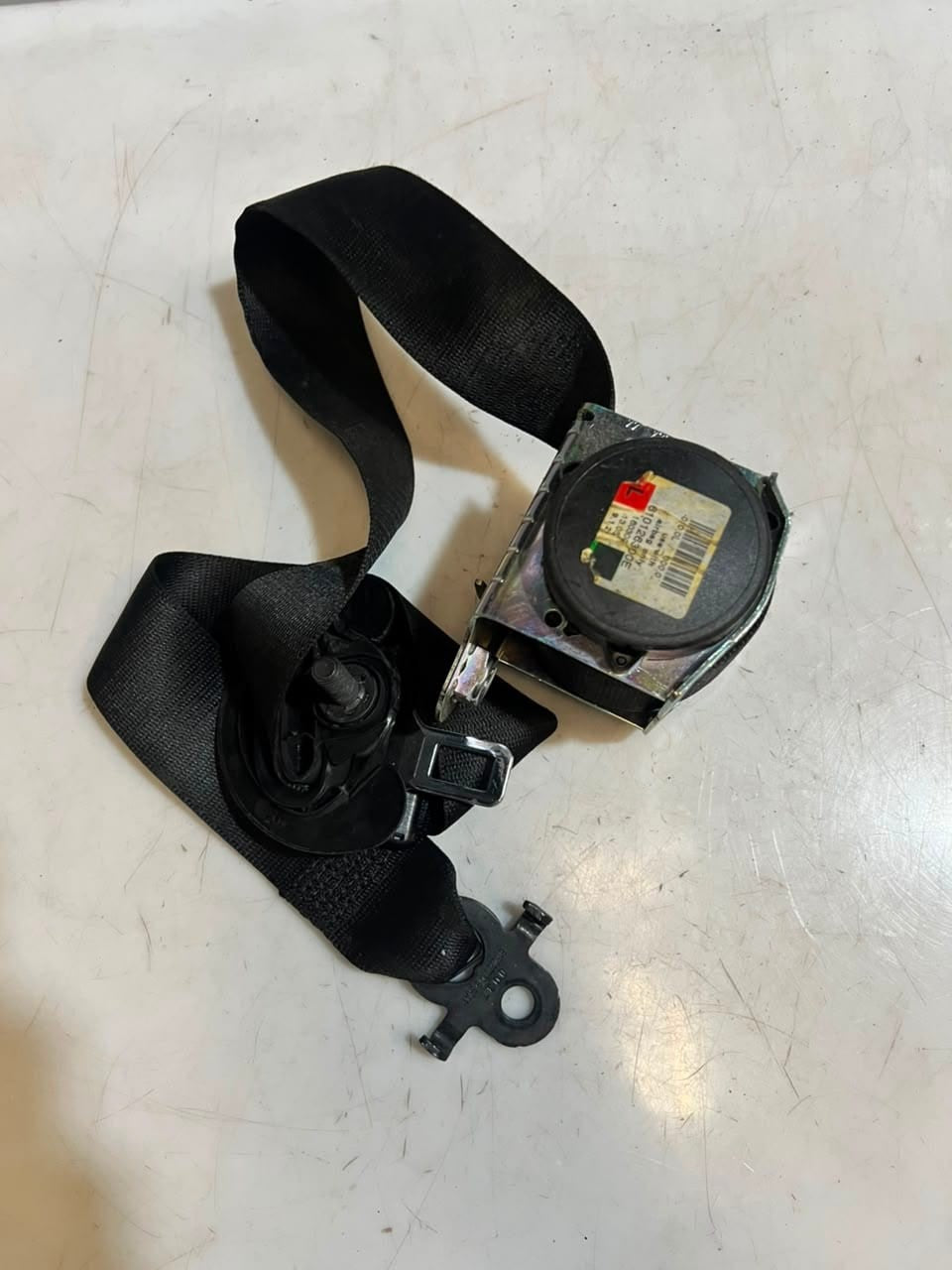 2009 BMW 5 Series F10 F11 Front Left Front Seat Belt 6101263 OEM 