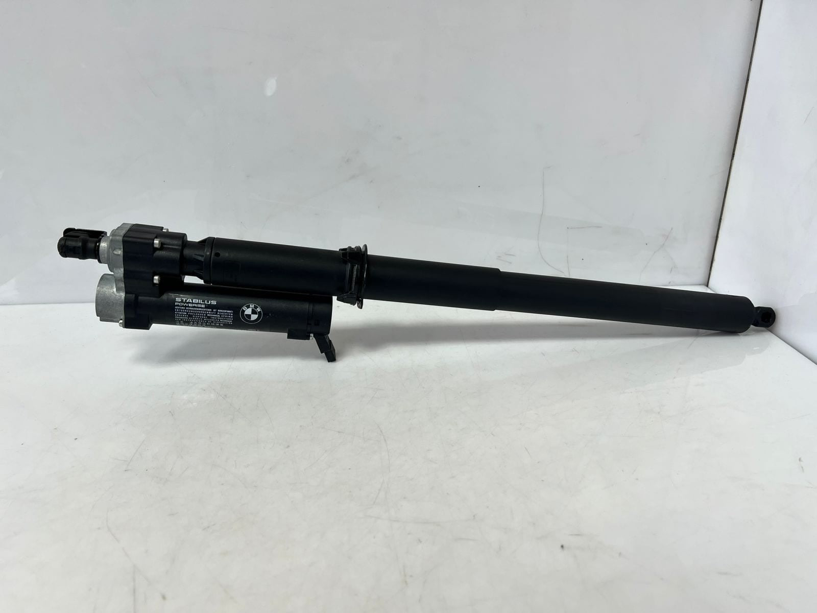 2014-2016 BMW 428i F36 4 Series Gran Coupe Tailgate Spindle Drive 2586401 OEM