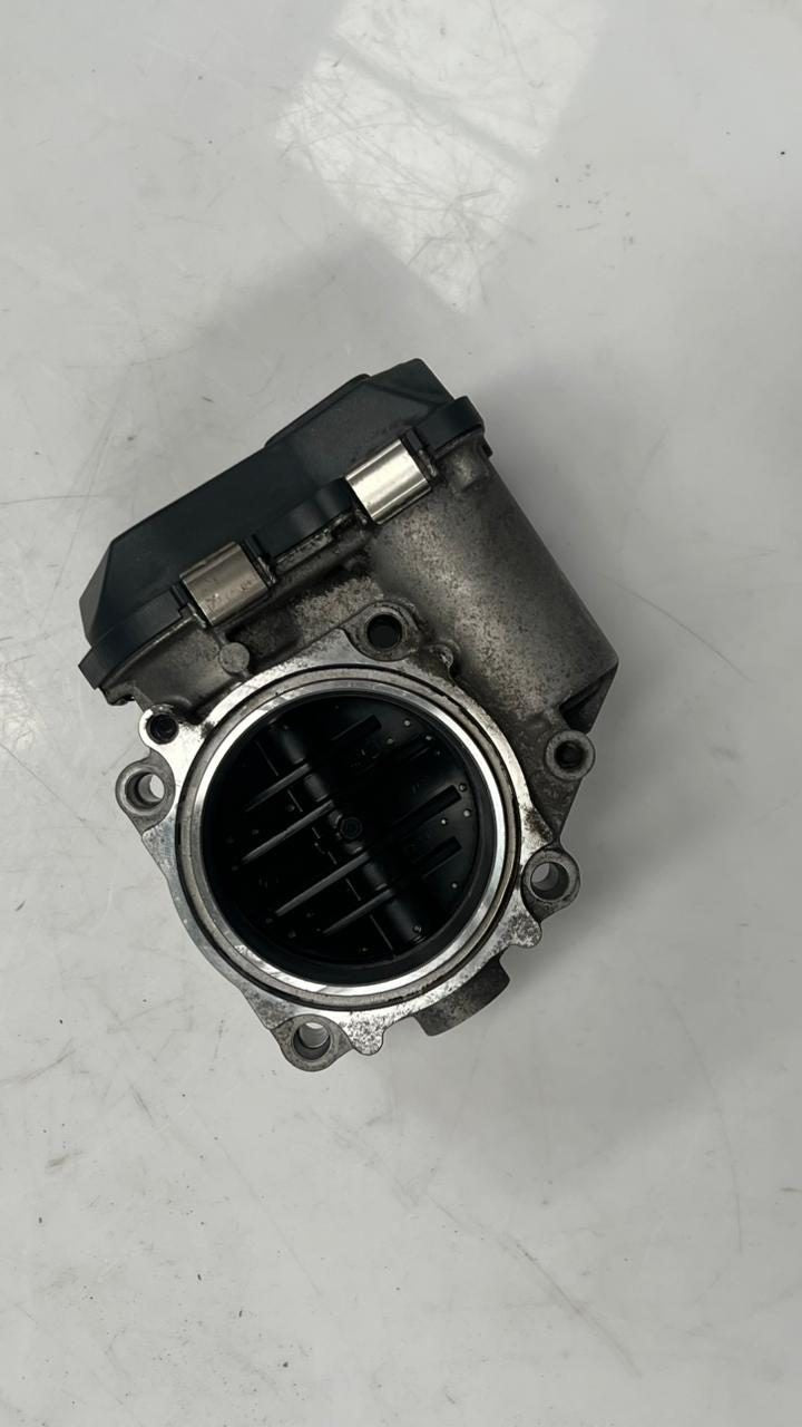 2011-2016 BMW 550i Throttle Body 7555944 F10 550i, 650i, 750i 