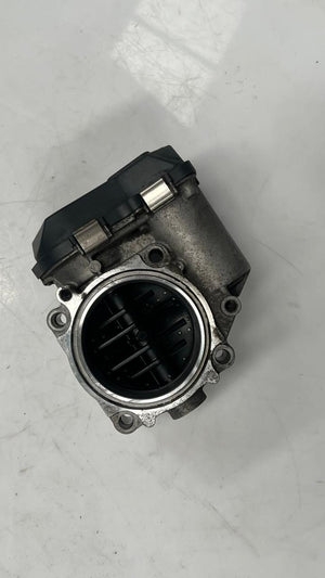 2011-2016 BMW 550i Throttle Body 7555944 F10 550i, 650i, 750i