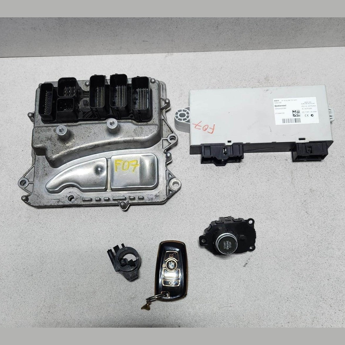 2011 BMW F07 GT 535I N55 3.0 Engine Control Unit 8618449 ECU SET 