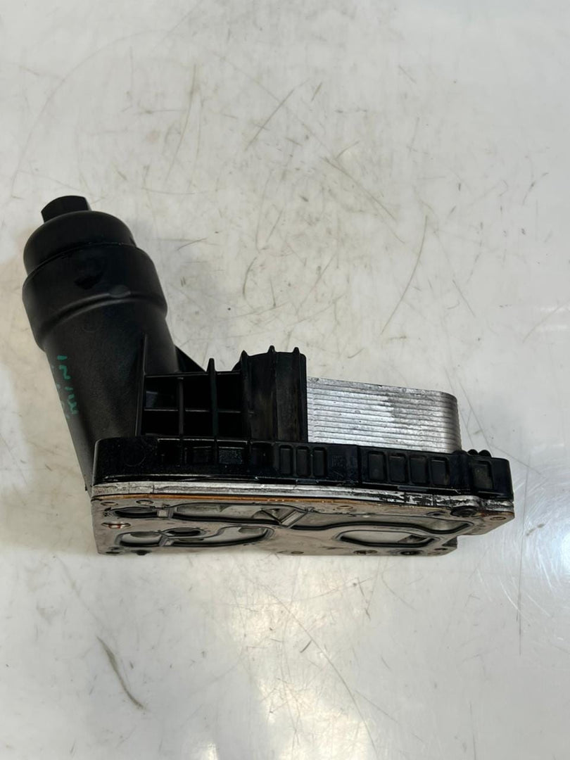 BMW N47D20C E90 F30 F20 F10 Engine Oil FILTER HEAT Cooler Water-Cooled 8507626