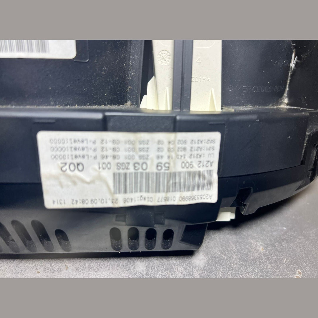 10-14 Mercedes-Benz W212 E-Class Instrument Cluster Speedometer A212 9005903 OEM