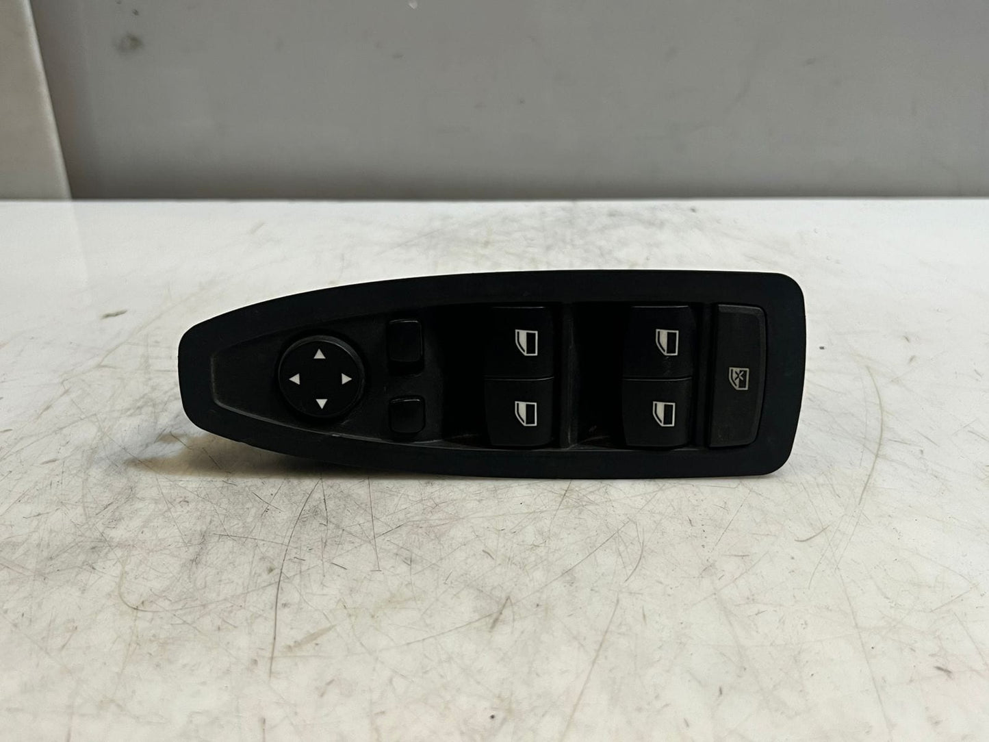 2012-2016 BMW 328i F30 F31 F34 Master Window LIFTER Control Switch 9208111 OEM
