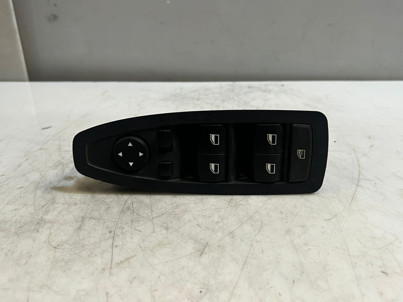 2012-2016 BMW 328i F30 F31 F34 Master Window LIFTER Control Switch 9208111 OEM