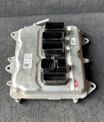 Load image into Gallery viewer, BMW F01 F02 F06 F07 F12 550i 650i 8 614 MODULE UNITÉ DE COMMANDE MOTEUR -...

