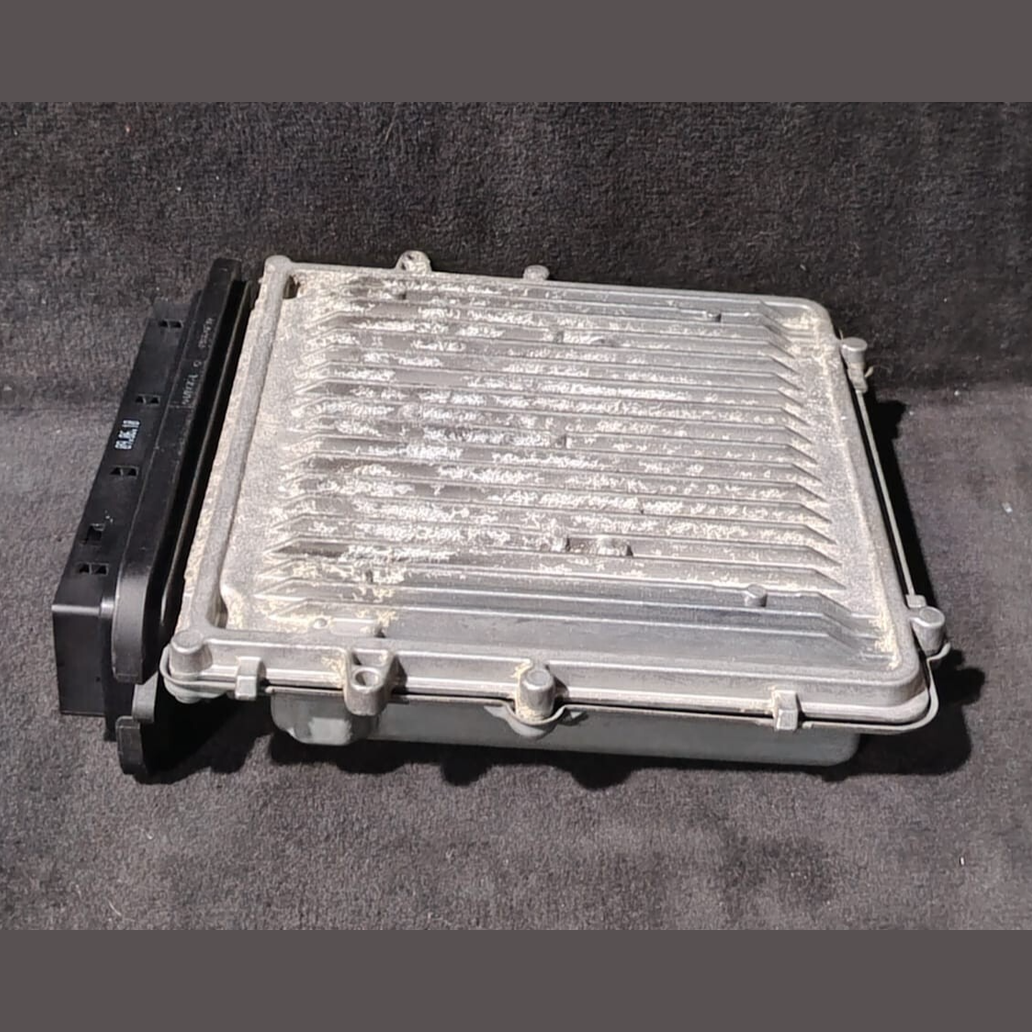 GENUINE BMW 5 Series F11 F10 N47N ENGINE  CONTROL UNIT ECU DDE- 8510137
