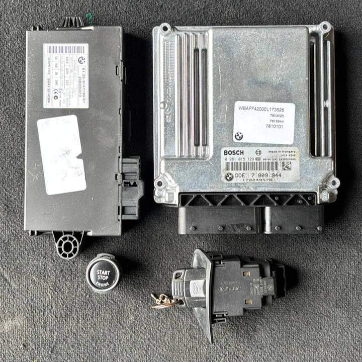 BMW X5 E70 E60 3.0L M57 ENGINE CONTROL UNIT MODULE DDE ECU  SET - 7809944