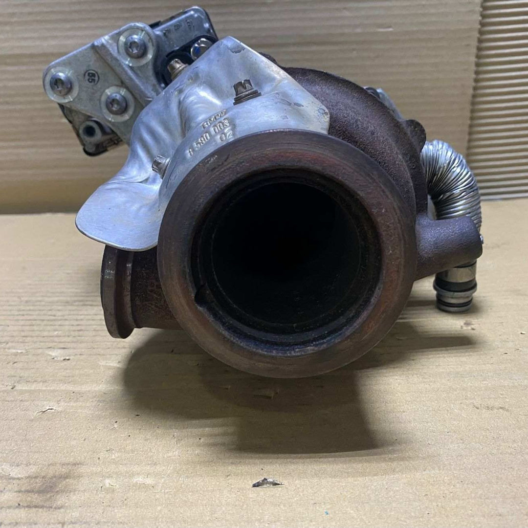 BMW Turbocharger 8579212 520d G30 G31 X3 G01 X4 G02 models with B47 D20 engine