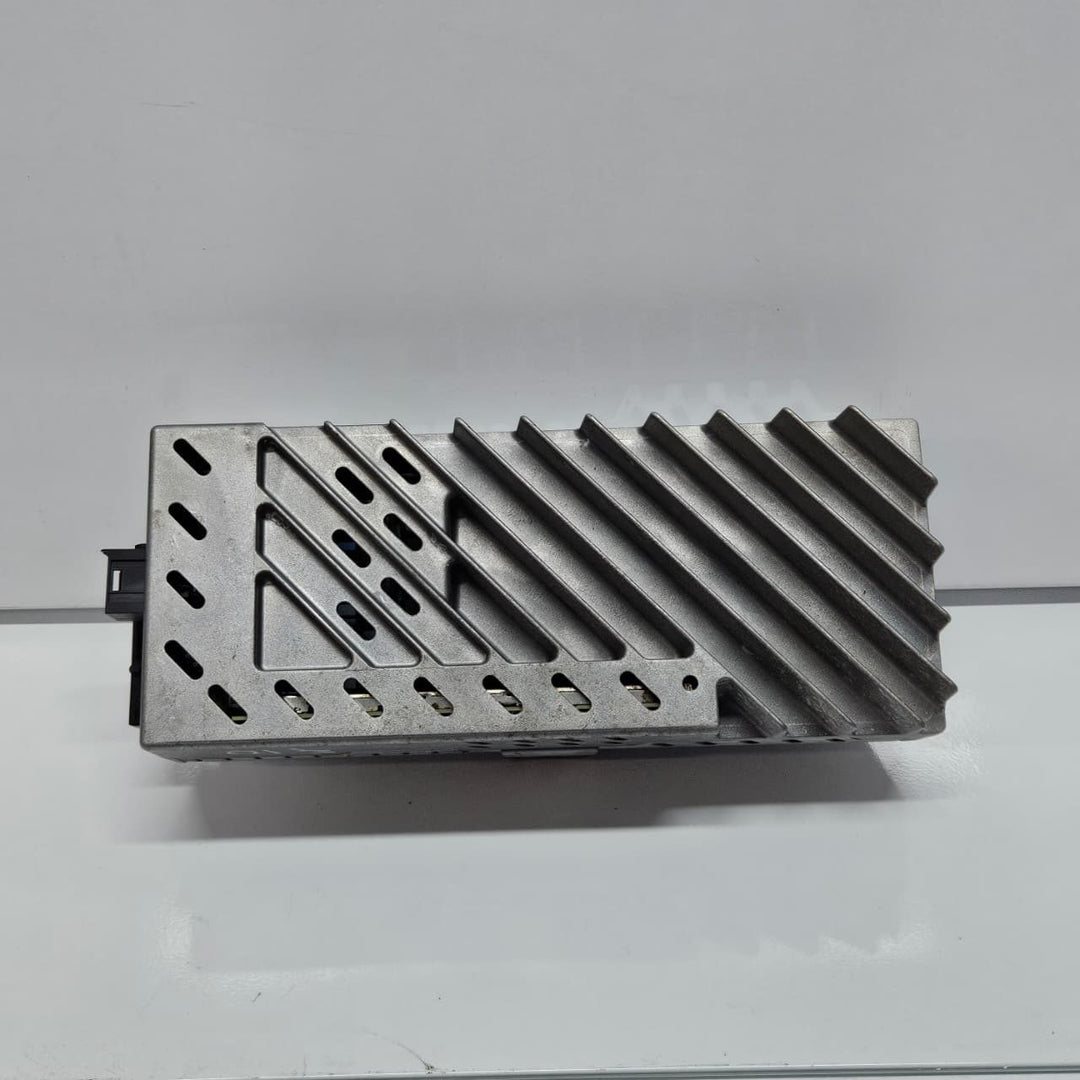 2012 BMW 5 6-Series 528i 535i, 550i 640i, 650i xDrive Audio Amplifier 9243496